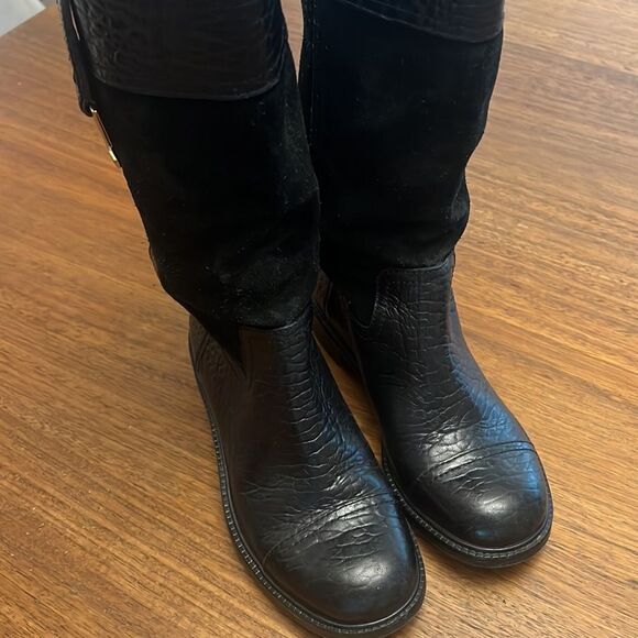 Tory Burch boots - Picture 4 of 6